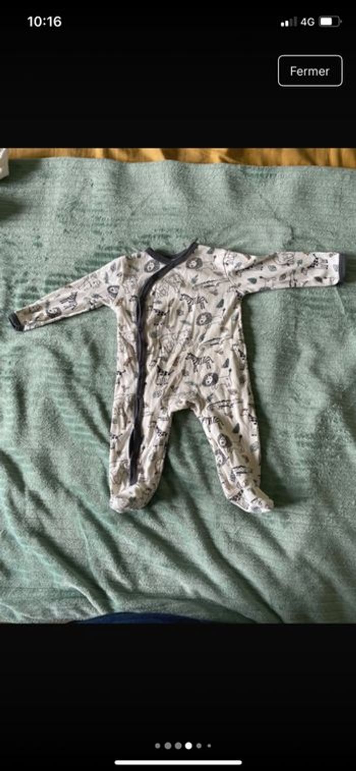Lot bodies/pyjamas bébé 3 mois - photo numéro 4
