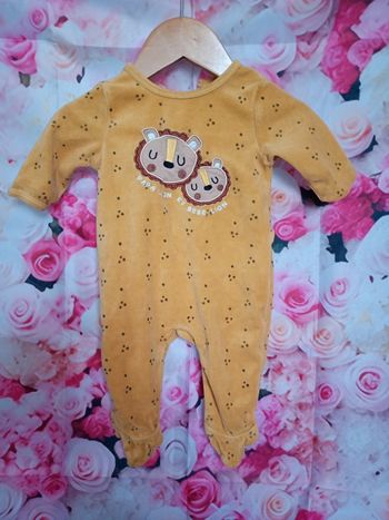 Pyjama lions 3 mois