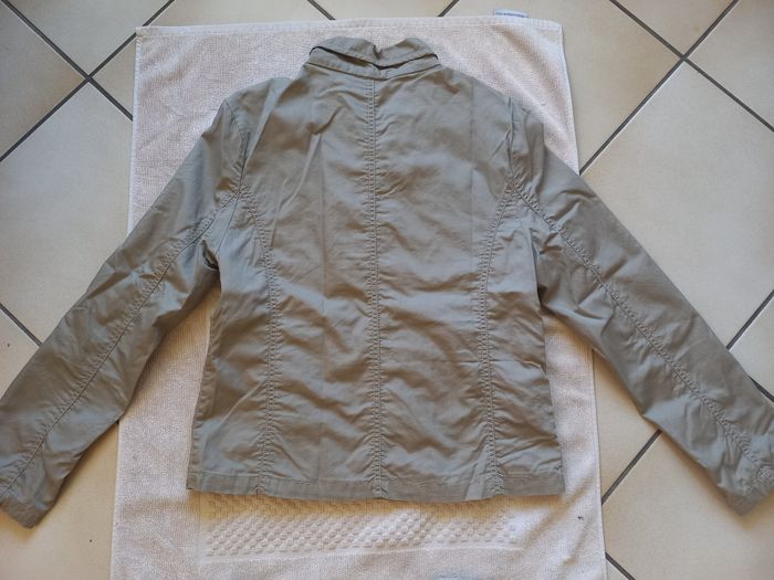 🧥 Veste kaki légère doublée – Taille 2 – Marque Maya 💚 - photo numéro 3