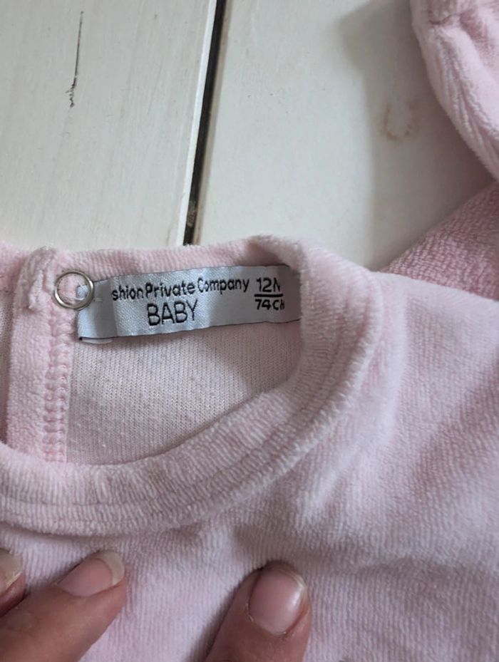 Lot 2 pyjamas bébé fille 12 mois - photo numéro 2