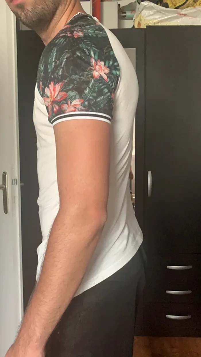 T shirt homme neuf - photo numéro 2