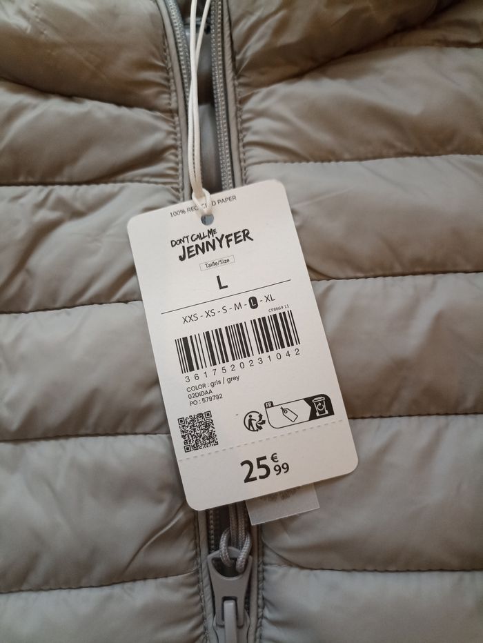 Manteau femme jamais porté - photo numéro 3