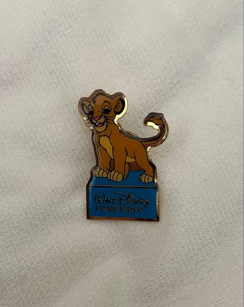 Pin’s Disney Home Video Simba