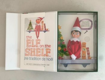 Lutin de noël garçon neuf avec livre et coffret neuf