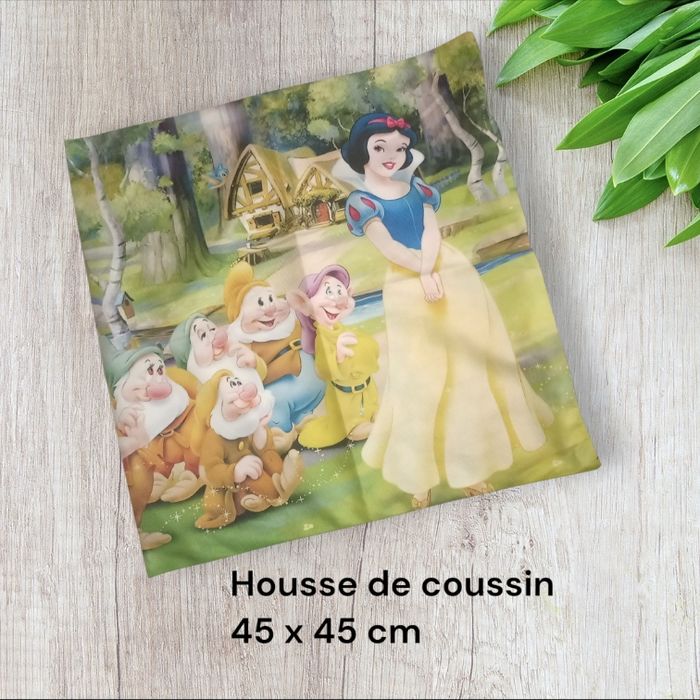 Housse de coussin Blanche-Neige et les sept nains disney