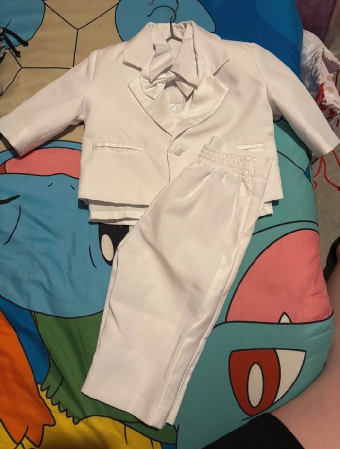 Costume