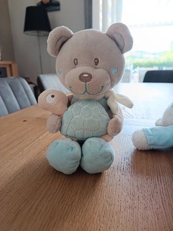 Peluche musique bébé