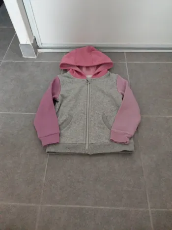 Sweat zippé