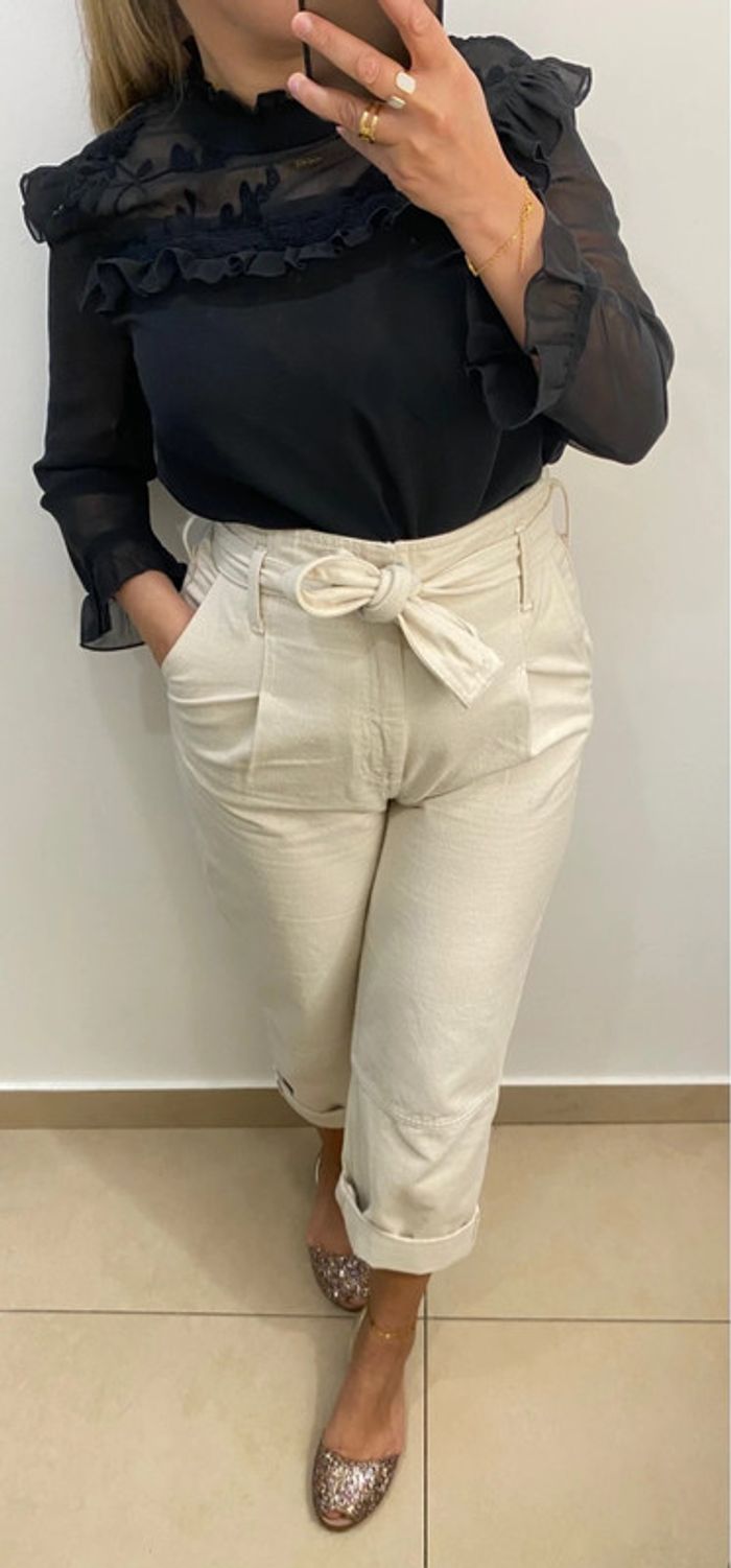 Blouse brodée avec volant - photo numéro 3