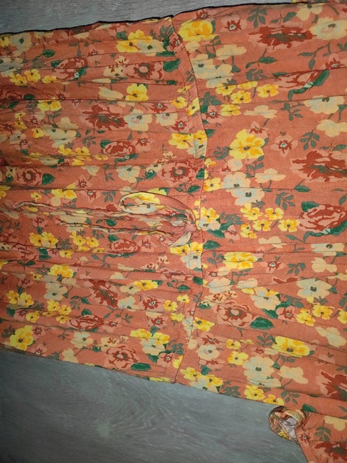 Robe a fleurs - photo numéro 2