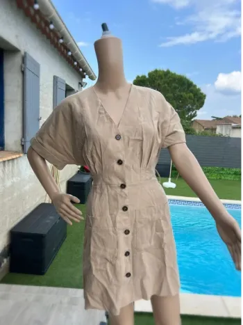 Robe Zara taille M – quasi neuve