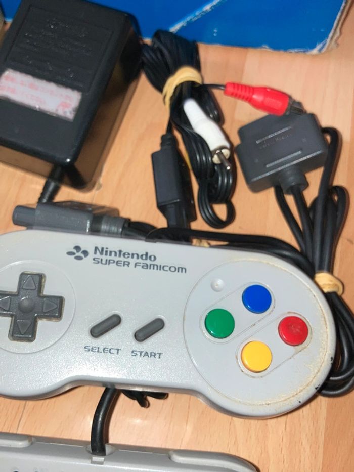 Console Super Famicom Complete en boîte JAP - photo numéro 4