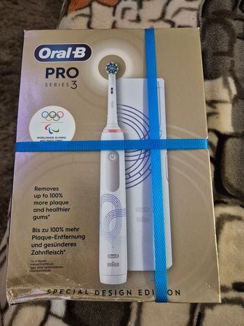 Brosse a dent oral B pro3