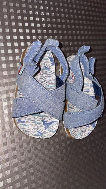 Chaussure style claquette bébé 6/12 mois
