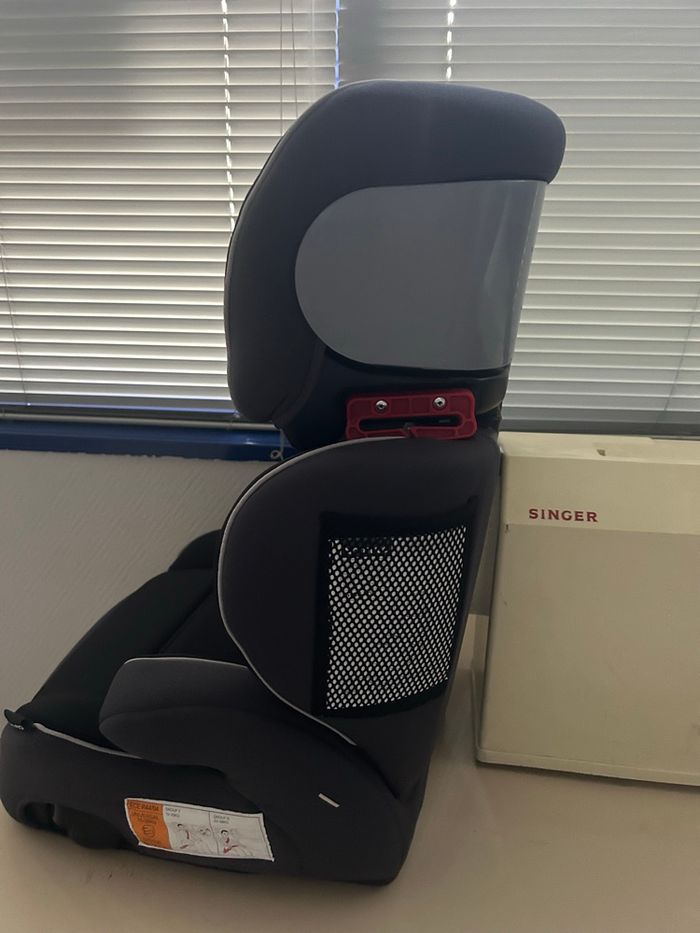 Siège auto neuf 15-36kg - photo numéro 4