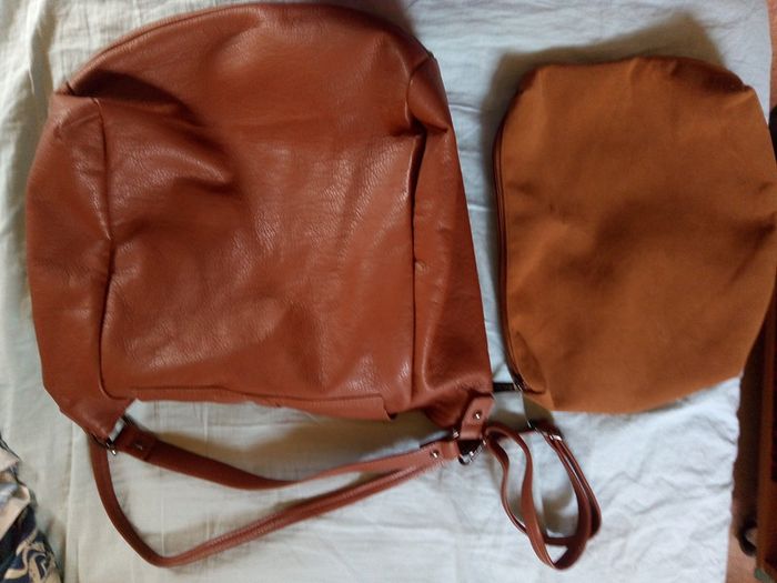 Grand sac besace similicuir marron - photo numéro 4