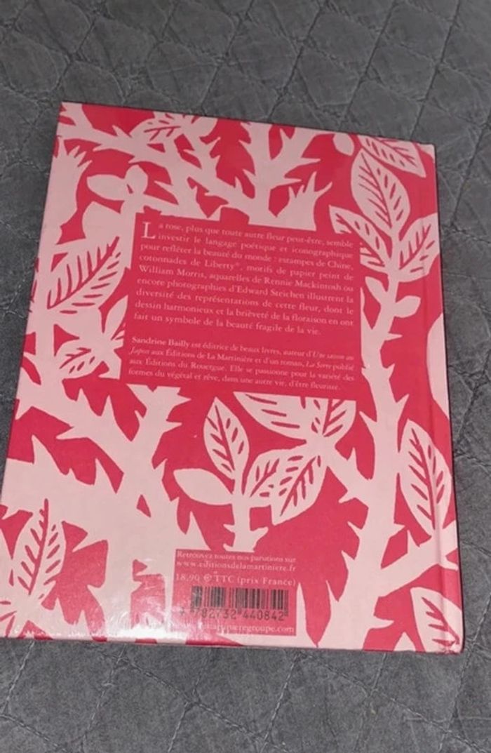 Livre Roses de Sandrine Bailly Editions de la martinière Neuf - photo numéro 8