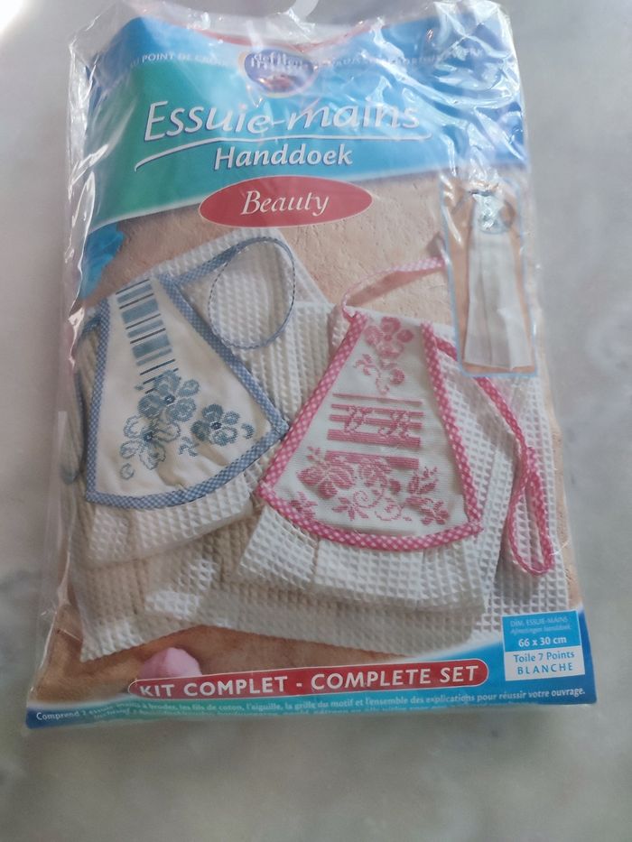 Kit broderie essuie mains