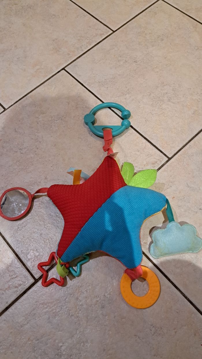 Etoile d'activités Sophie la girafe - photo numéro 2