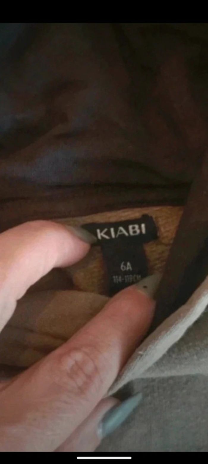 Sweat a capuche kaki Kiabi 6 ans - photo numéro 4