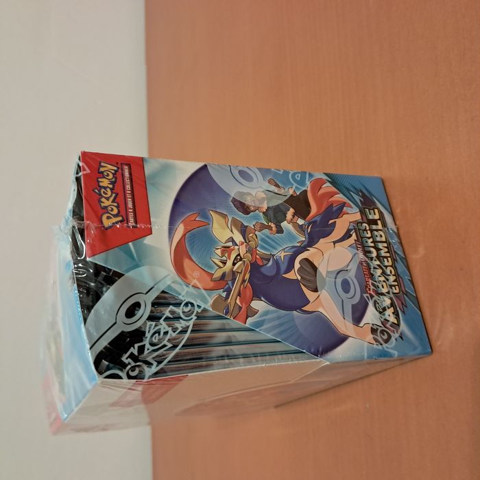 Lot pokémon EV09 Aventures ensemble avec display carte promo stamp (petits défauts sur display) - photo numéro 2