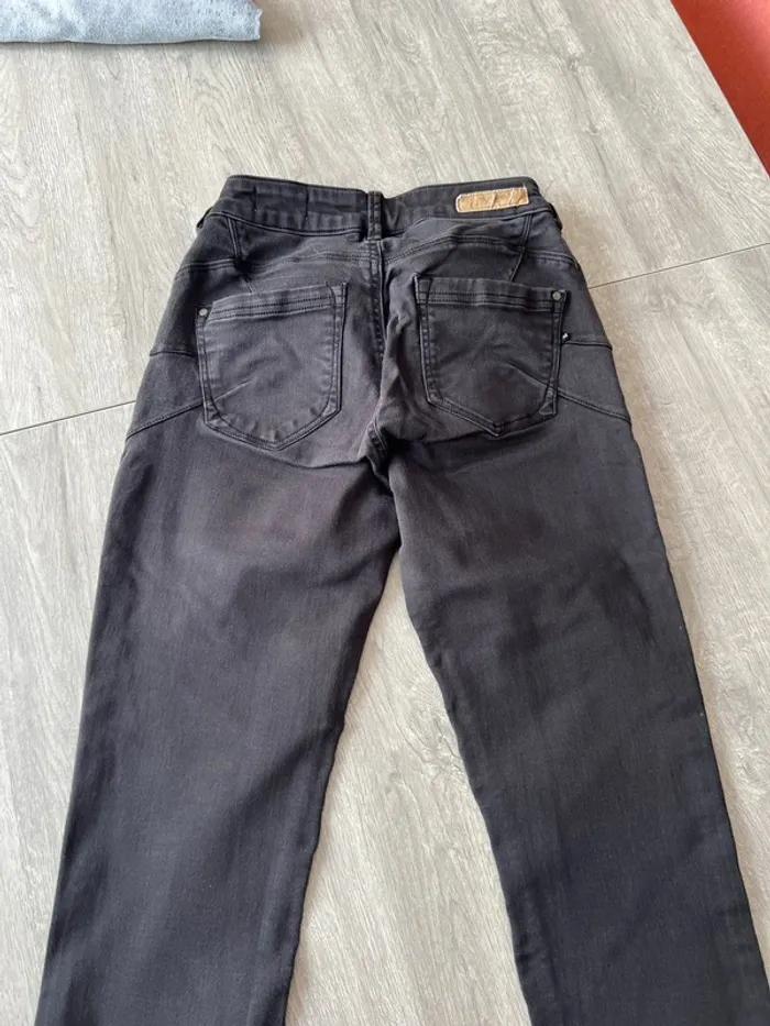Jeans skinny cache cache taille 38 - photo numéro 4