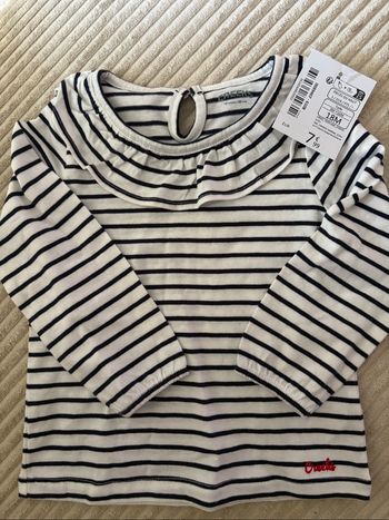 Tee shirt manches longues, neuf.