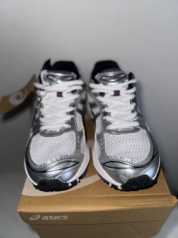 Asics kayano 14 argenté violet taille 37 neuve 