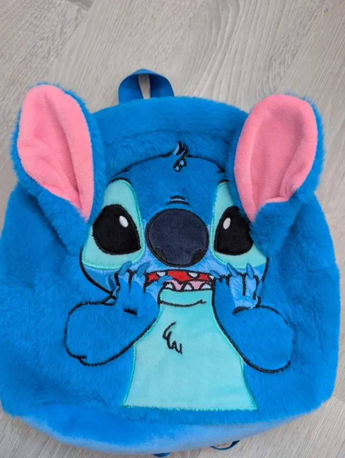 Sac a dos stitch - photo numéro 3