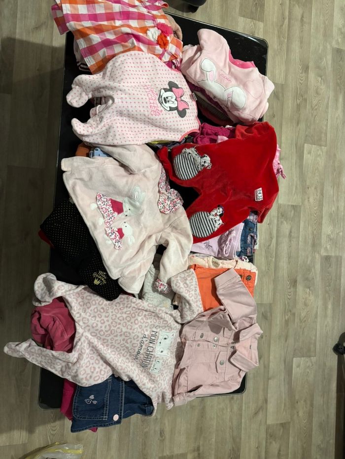 Lot vêtements Bébé fille - photo numéro 4