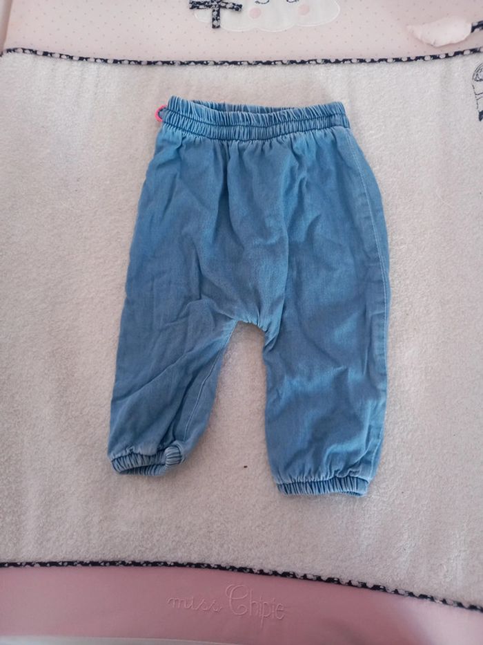 Pantalon taille 9 mois - photo numéro 3