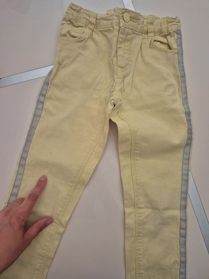 Lot jeans 6-7 ans - photo numéro 4