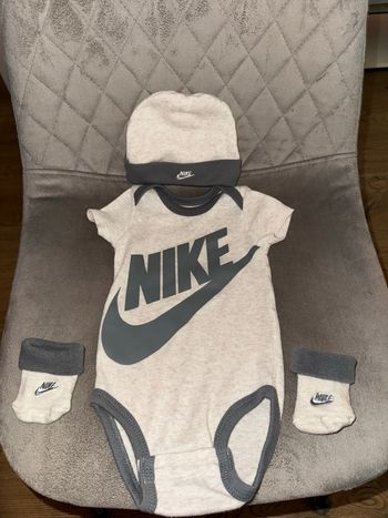 Ensemble Nike bébé