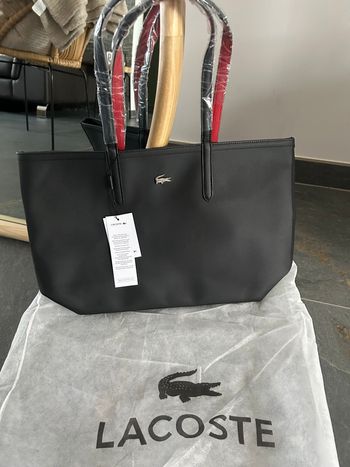Sac Lacoste
