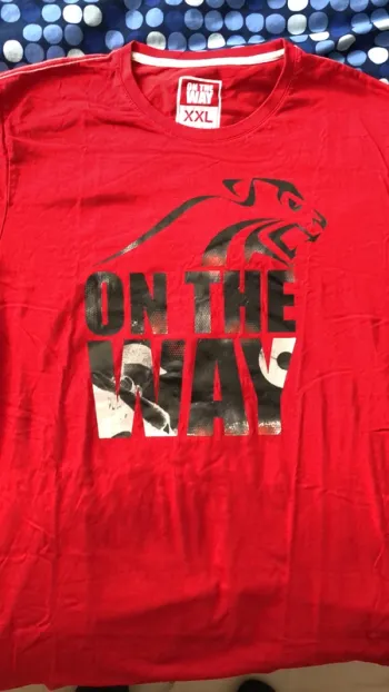 T-shirt On the way rouge
