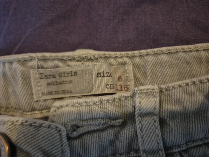 Short en jean Zara 6ans - photo numéro 5