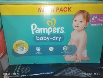 Couche pampers taille 4 +