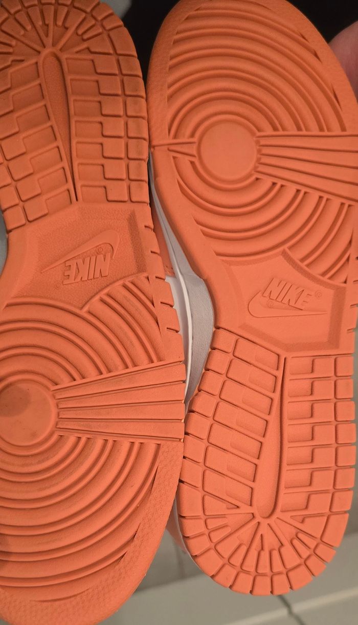 Nike neuves - photo numéro 3