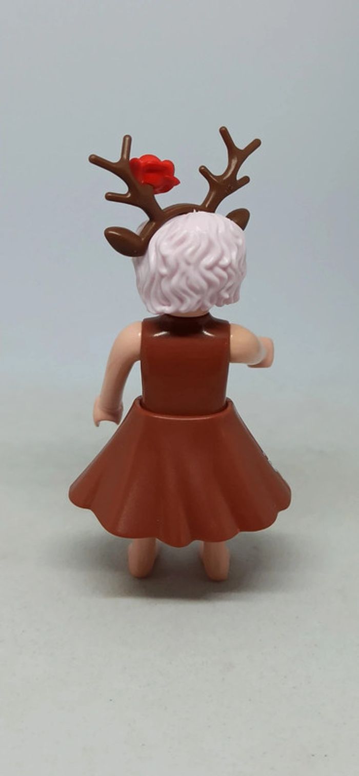 Femme en costume de cerf playmobil - photo numéro 2