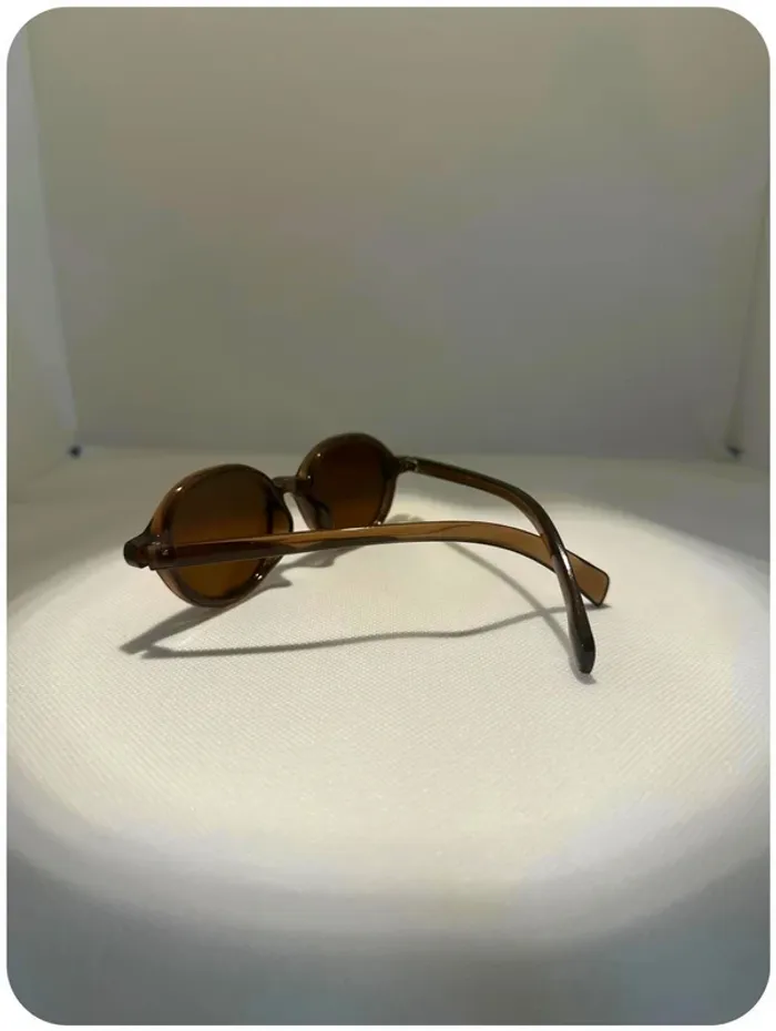 Lunettes de soleil - photo numéro 3