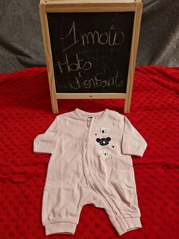Pyjama 1 mois