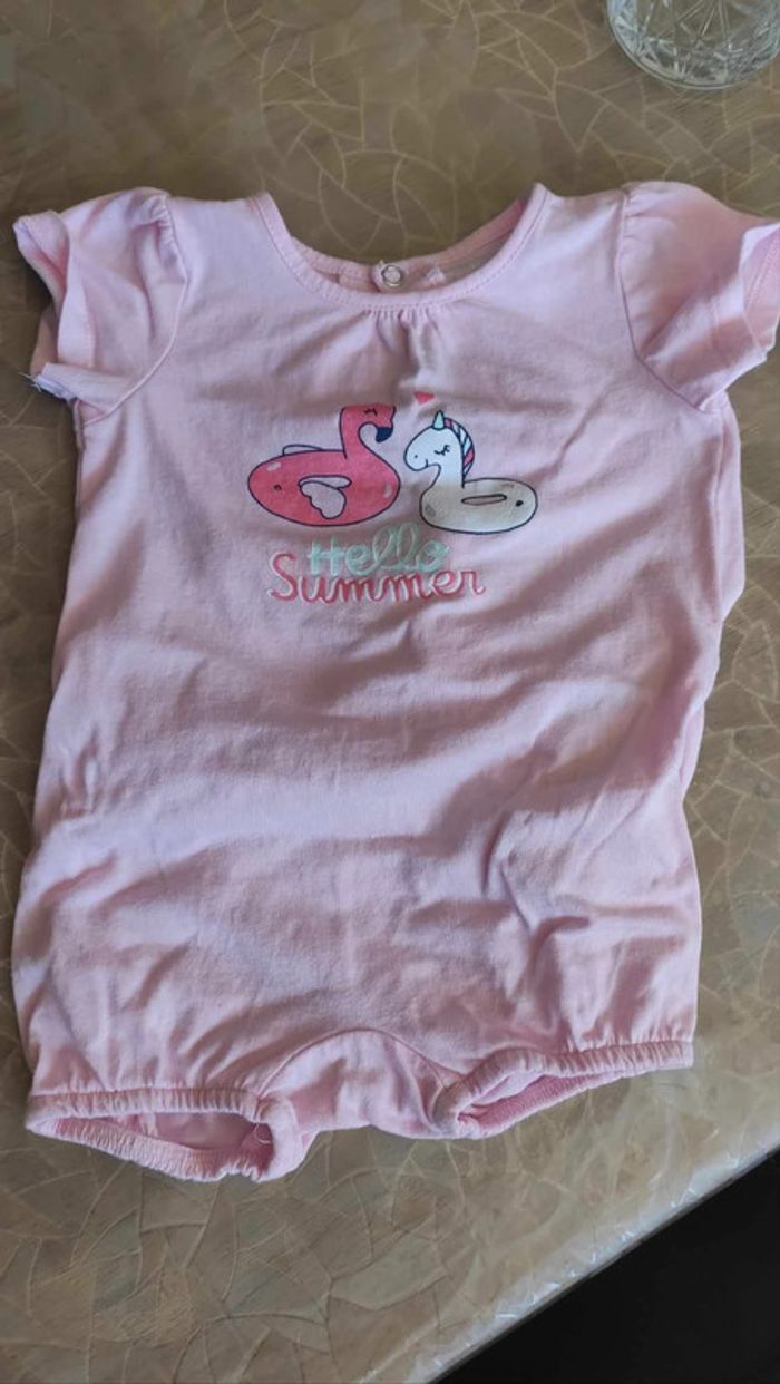 Bébé fille 6 mois - photo numéro 5