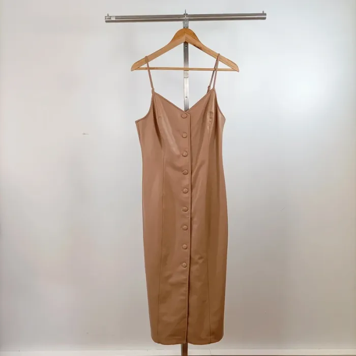 Robe nude satinée à bretelles fines, effet cuir, longueur midi, taille 40 - Pimkie A1308
