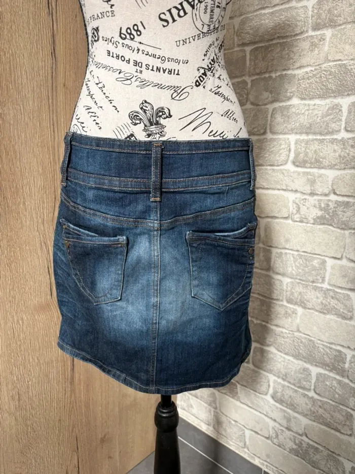 Jupe en jean taille 38 - photo numéro 3