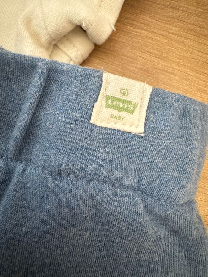 Ensemble Levi’s - 9 mois - photo numéro 5