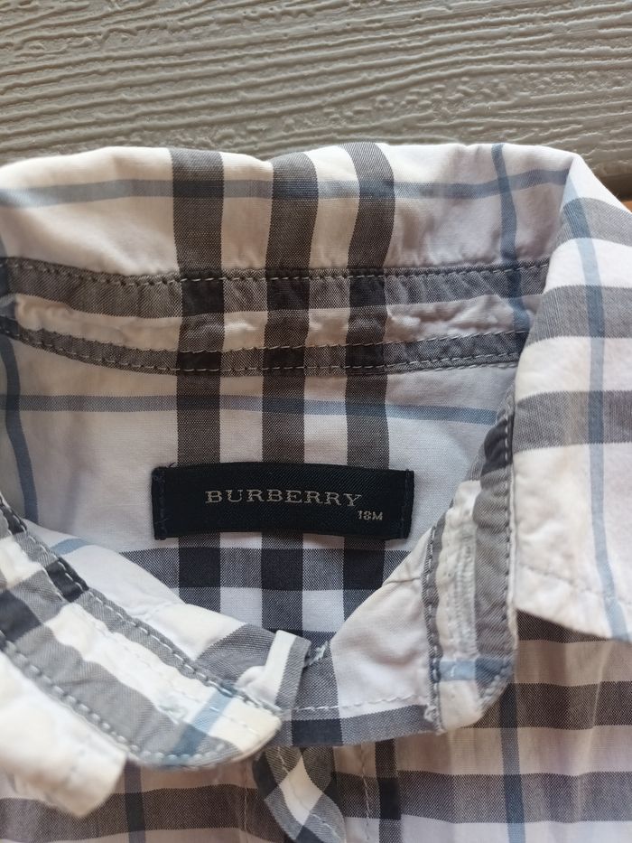 Belle chemise burberry 18 mois - photo numéro 2