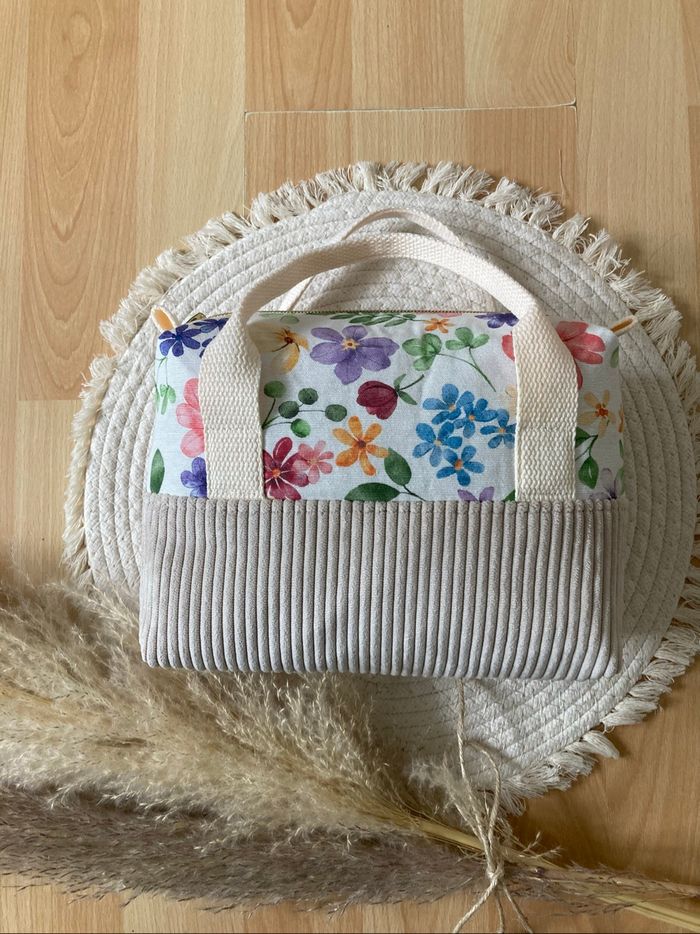 Trousse de toilette beige - photo numéro 4