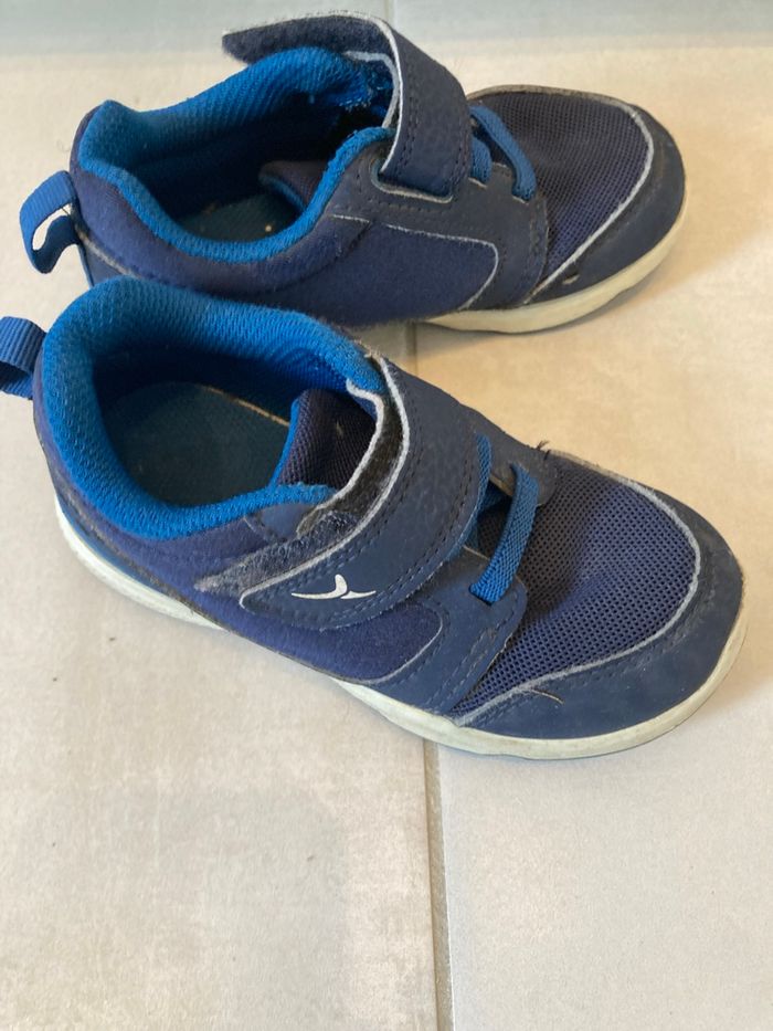 Baskets décathlon T.25 - photo numéro 7