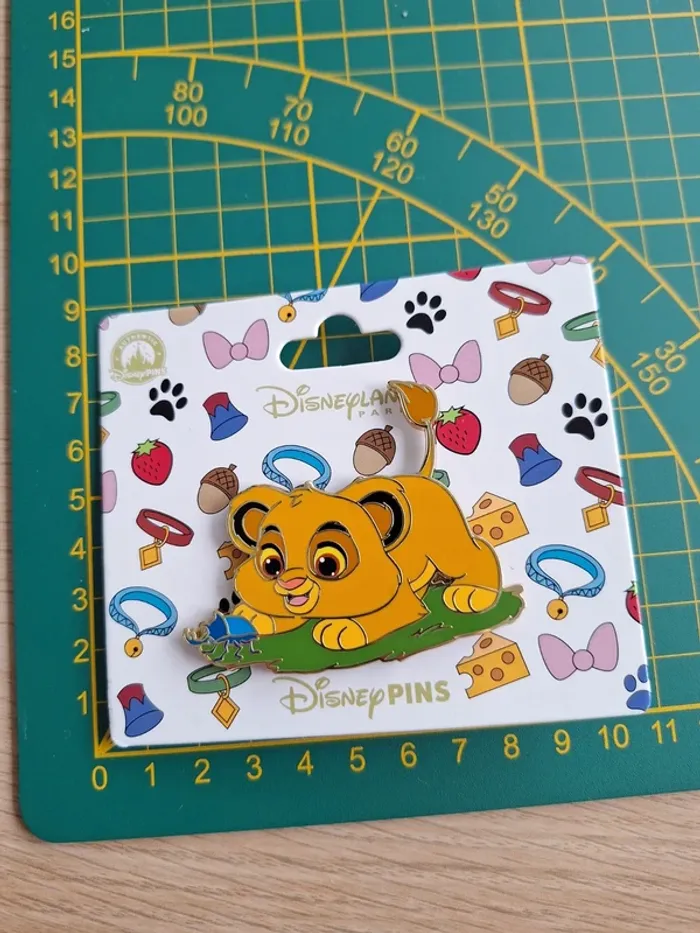 Pin's Disney Simba Le Roi Lion - Neuf - photo numéro 3