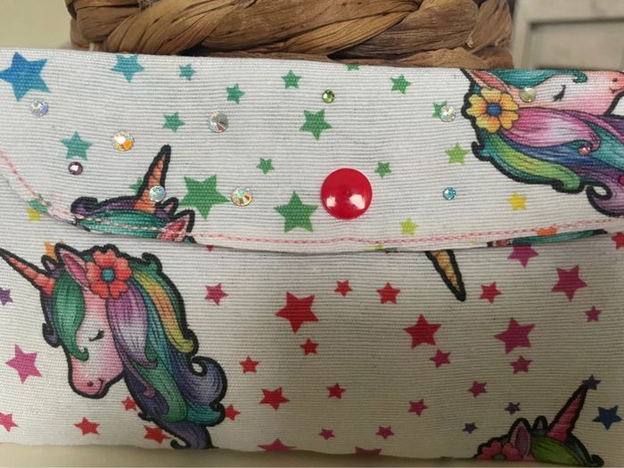 Bel étui à lunette solide ou pochette pour petits articles tissu licorne neuve - photo numéro 12